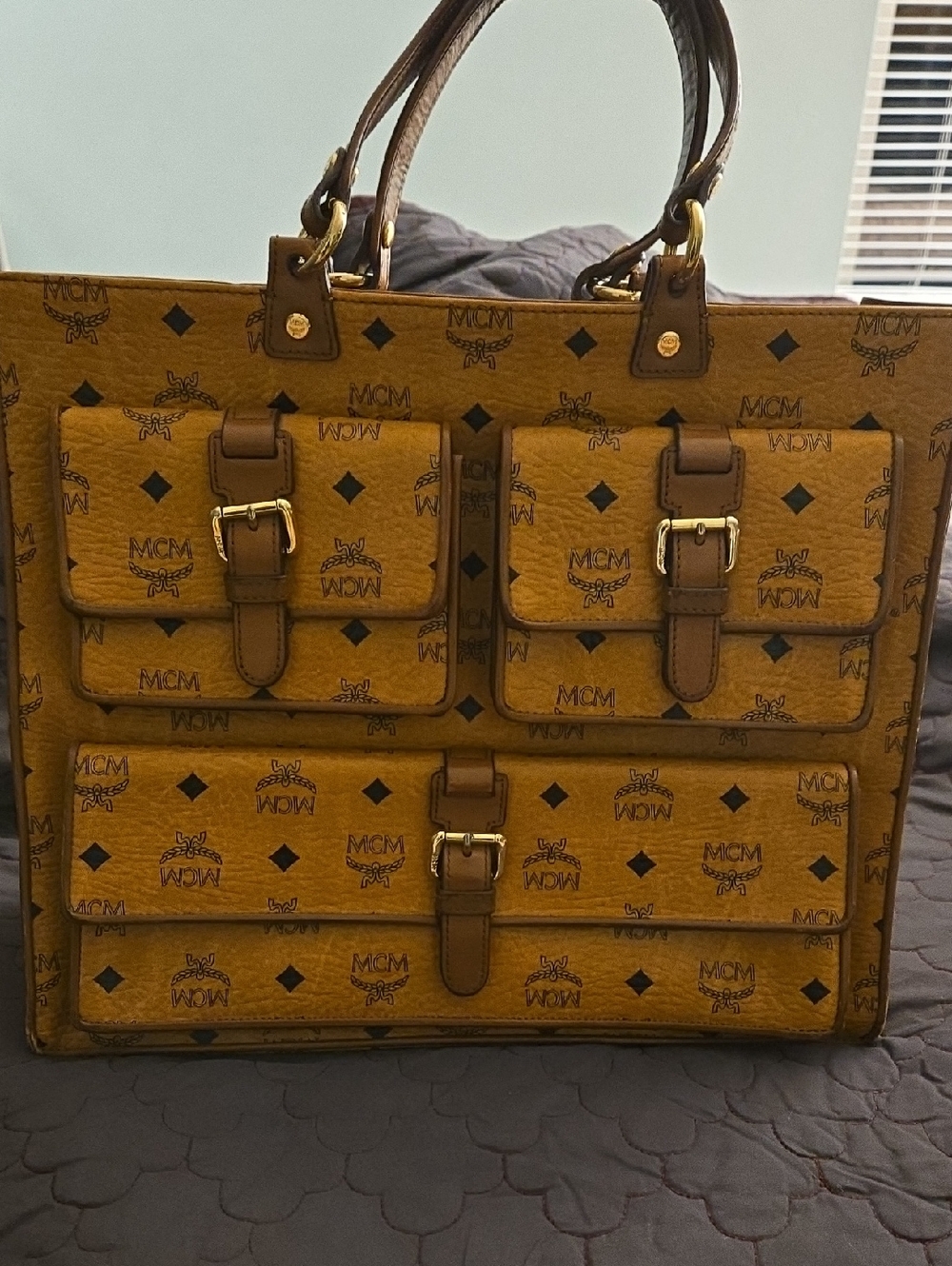 ✨ Rare MCM Visetos Multi Pocket Tote / Shoulder Bag ✨Open To Reasonable Offers